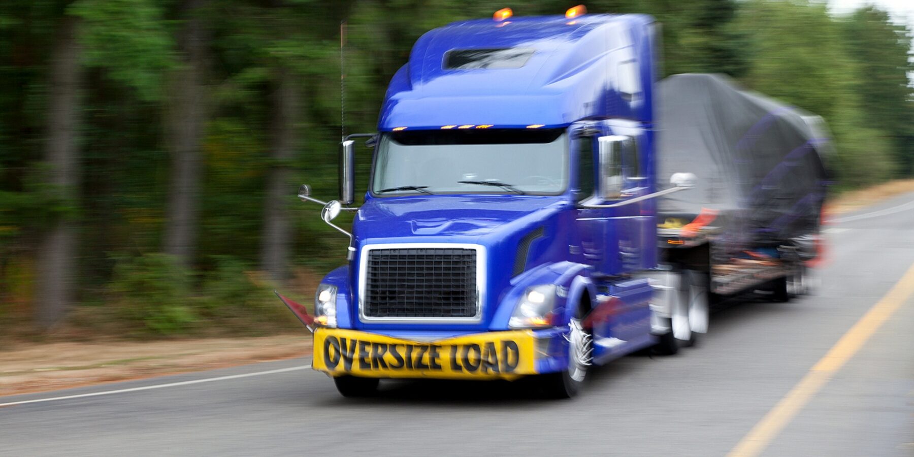 18-Wheeler Accident Attorneys in Roswell - Call Now to Start Your Claim