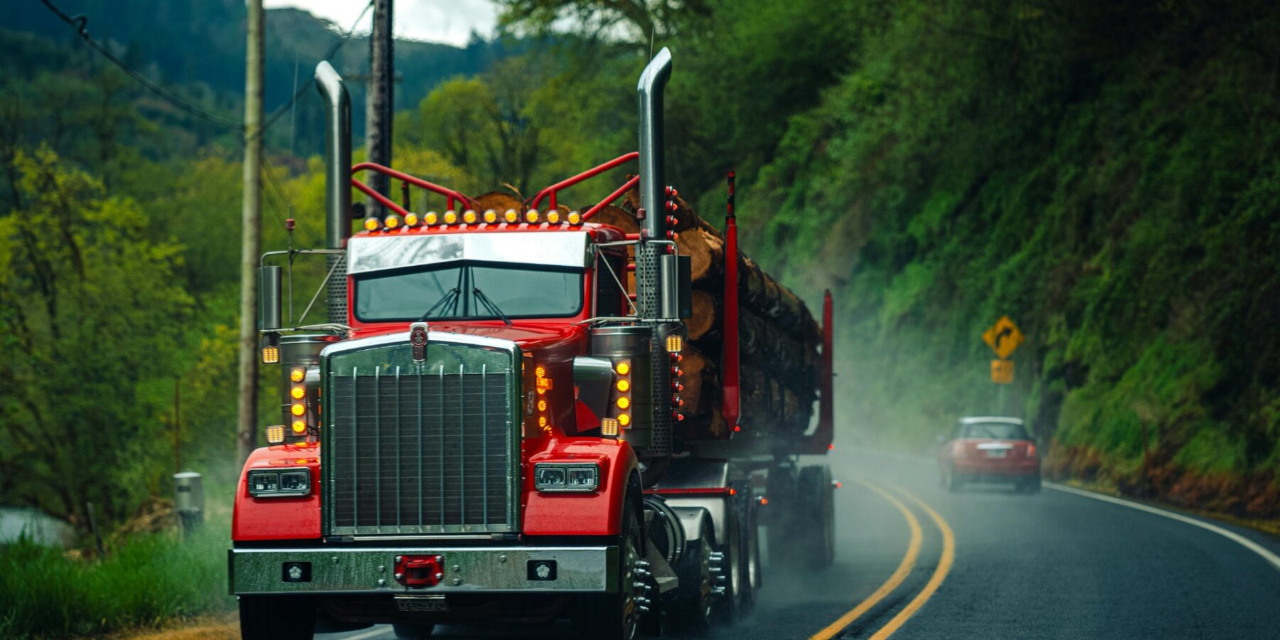 18-Wheeler Accident Attorneys in Warner Robins - Call Now to Start Your Claim