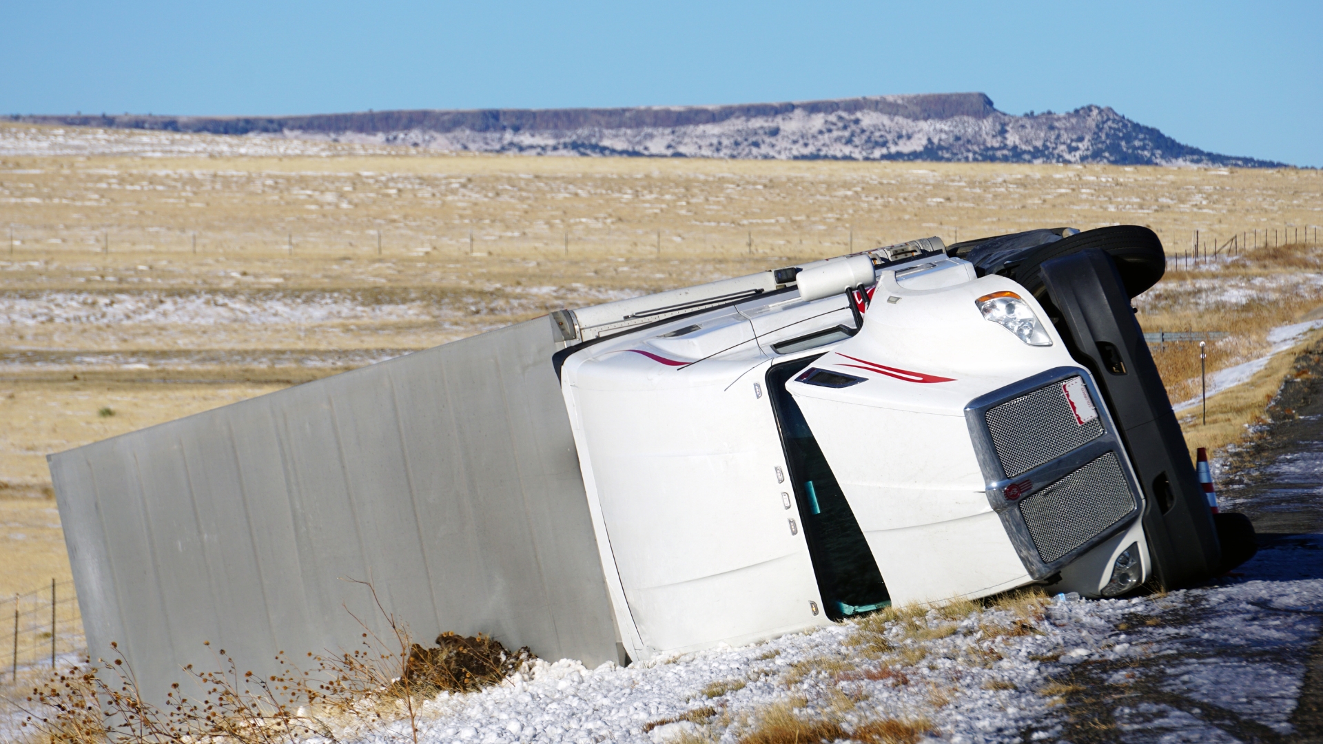Call Our Commercial Vehicle Accident Attorneys in South Fulton Today