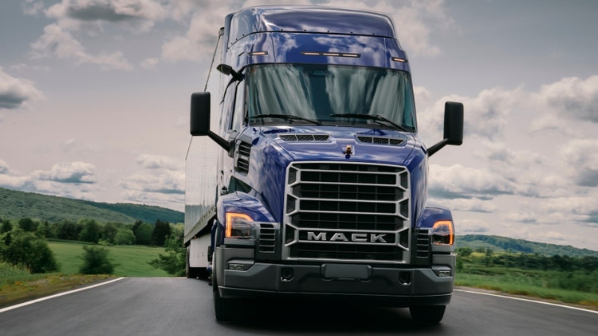 Call Our Commercial Vehicle Accident Attorneys in Warner Robins Today