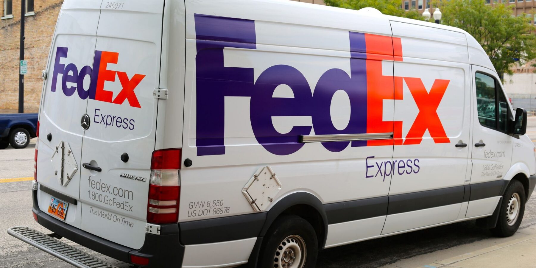 FedEx Delivery Truck Accident Attorneys in Georgia near me