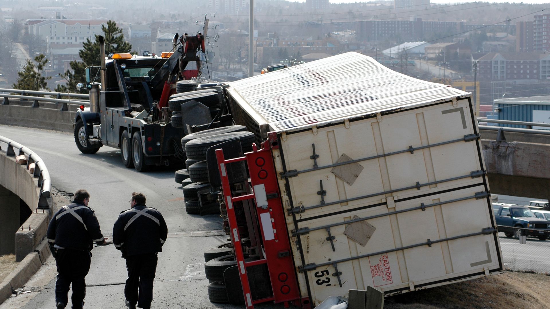 How Atlanta Truck Accident Lawyers Handle Serious Injury Claims Near Me