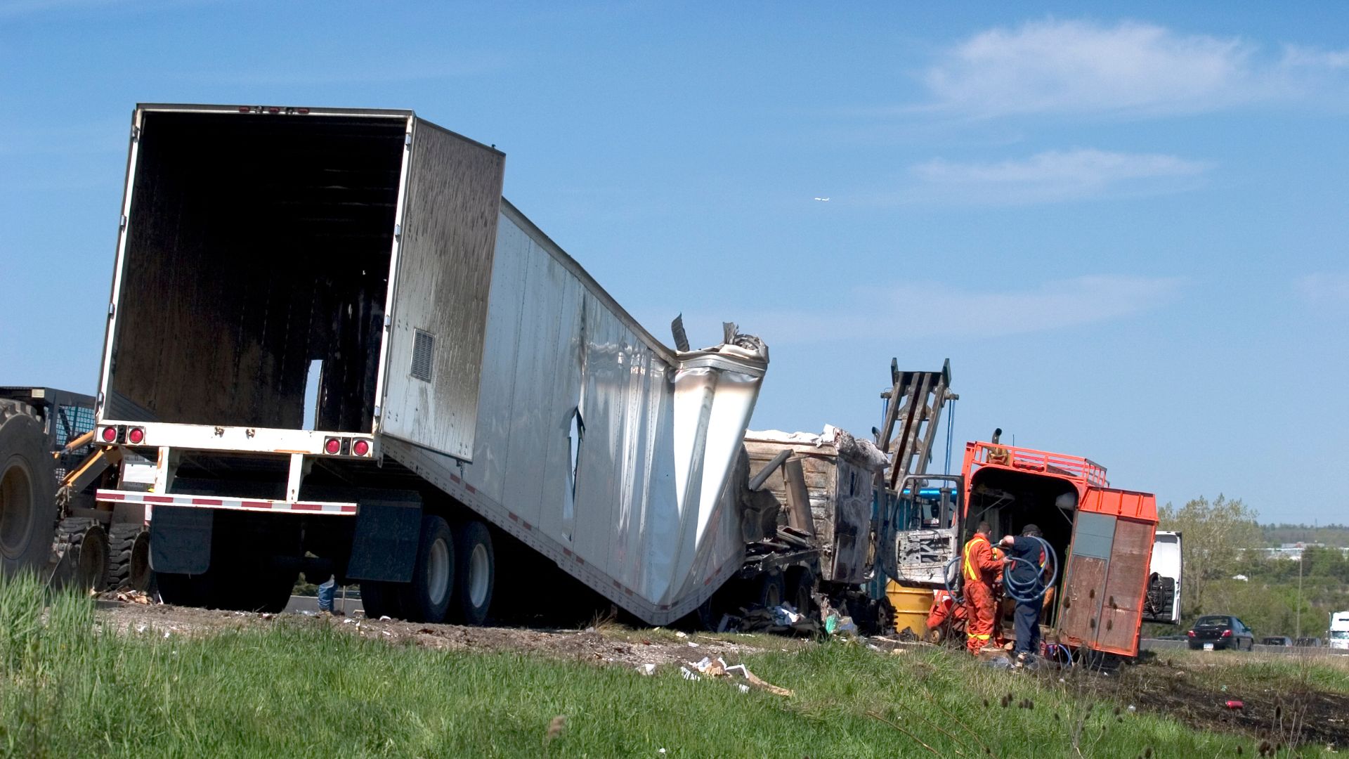 How an Augusta Truck Accident Lawyer Proves Trucking Company Negligence Near Me
