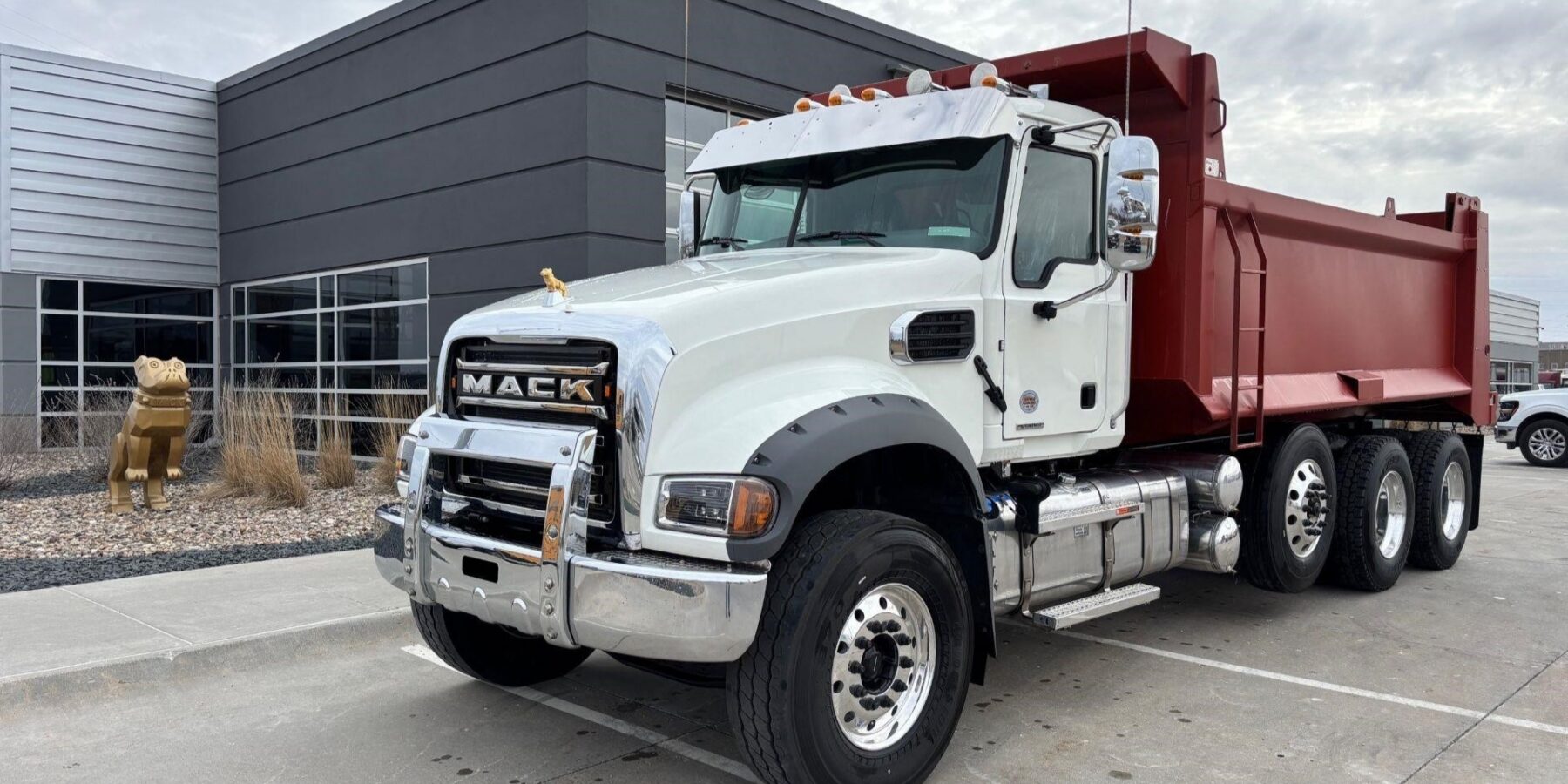 Mack Dump Truck Accident Attorneys in Georgia - Call Now to Start Your Claim
