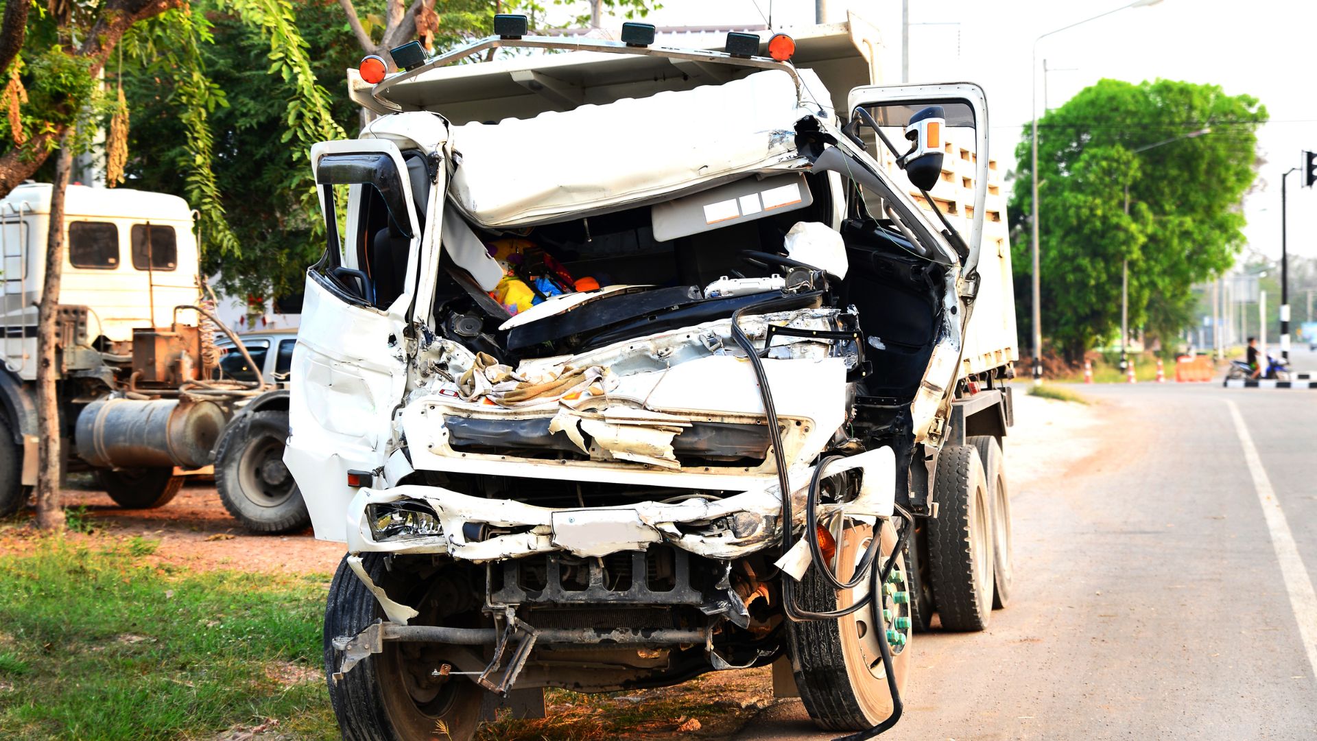 Why Truck Accident Victims in Columbus, Georgia Face Larger Insurance Battles Near Me