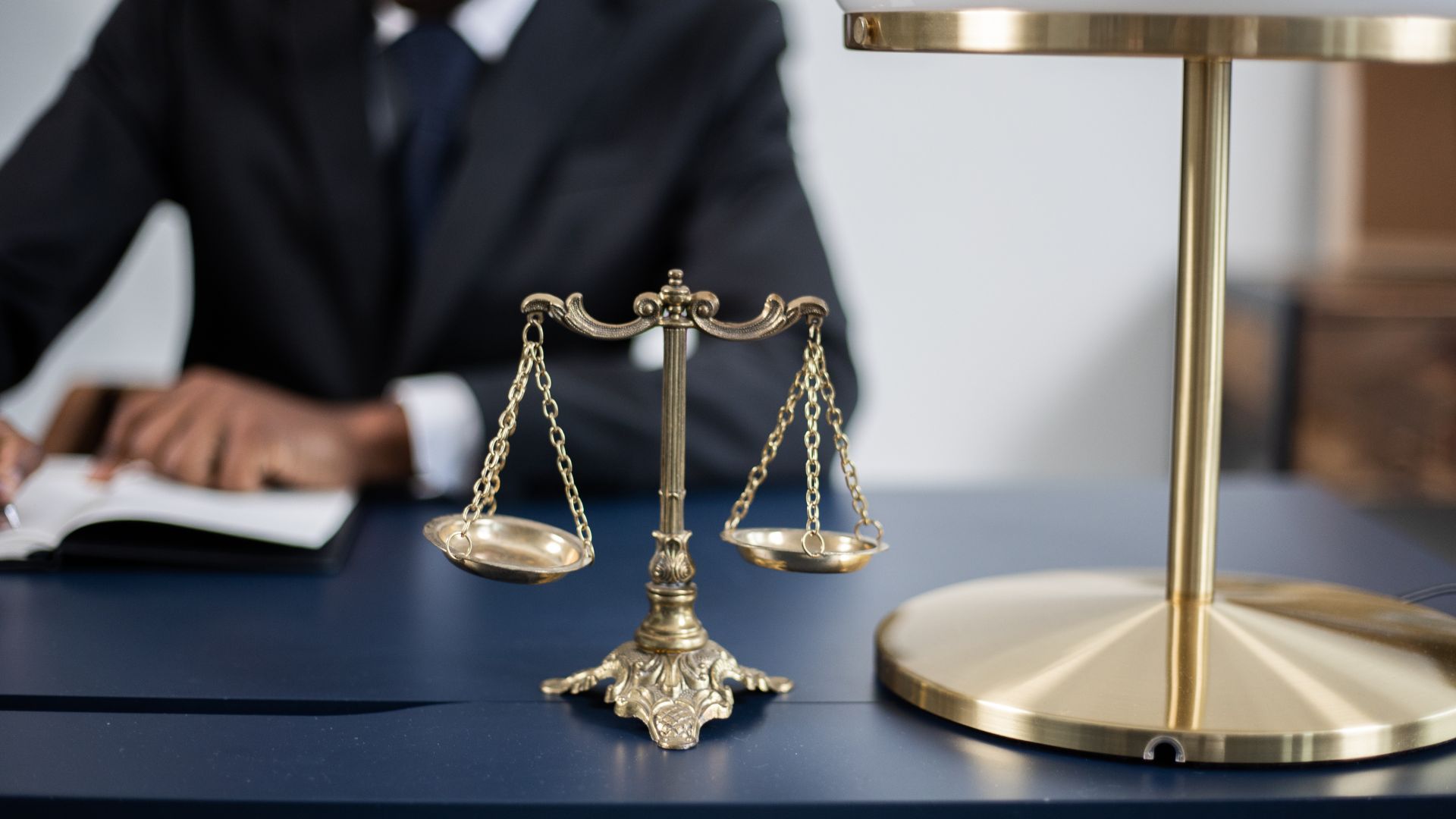 Speak With Amazon Delivery Van Accident Attorneys in Georgia, Evans Litigation and Trial Law - Free Case Review Near Me